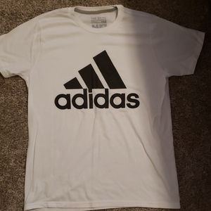 Adidas T-Shirt
